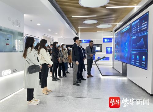 南京人力資源產(chǎn)業(yè)協(xié)會赴浙江人力資源服務博覽會參訪電子簽領頭企業(yè)，探索會展服務新路徑